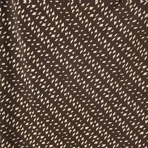 Vince Camuto Pencil Skirt 3X Black White Geometric - Picture 2 of 4